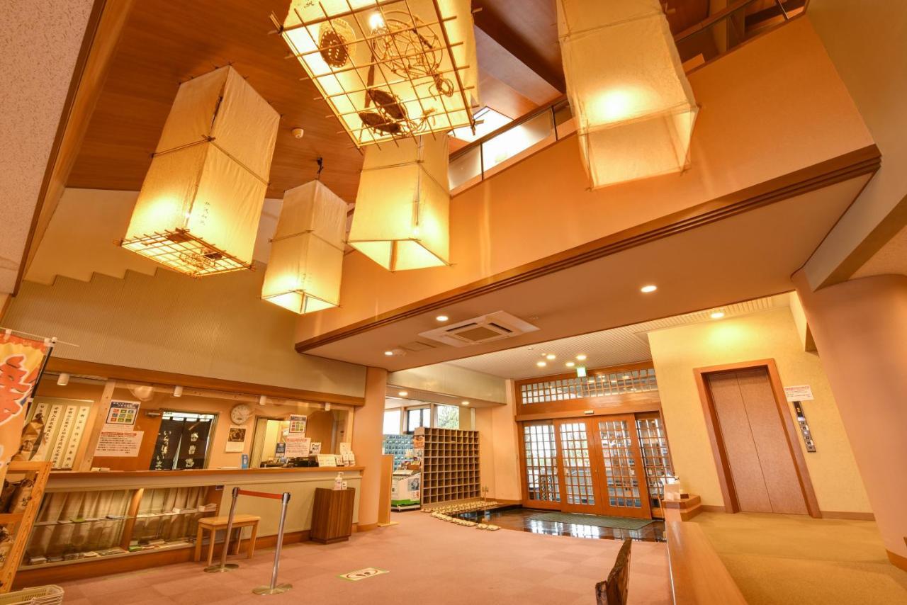 Unkai Hotel Tokamachi Buitenkant foto